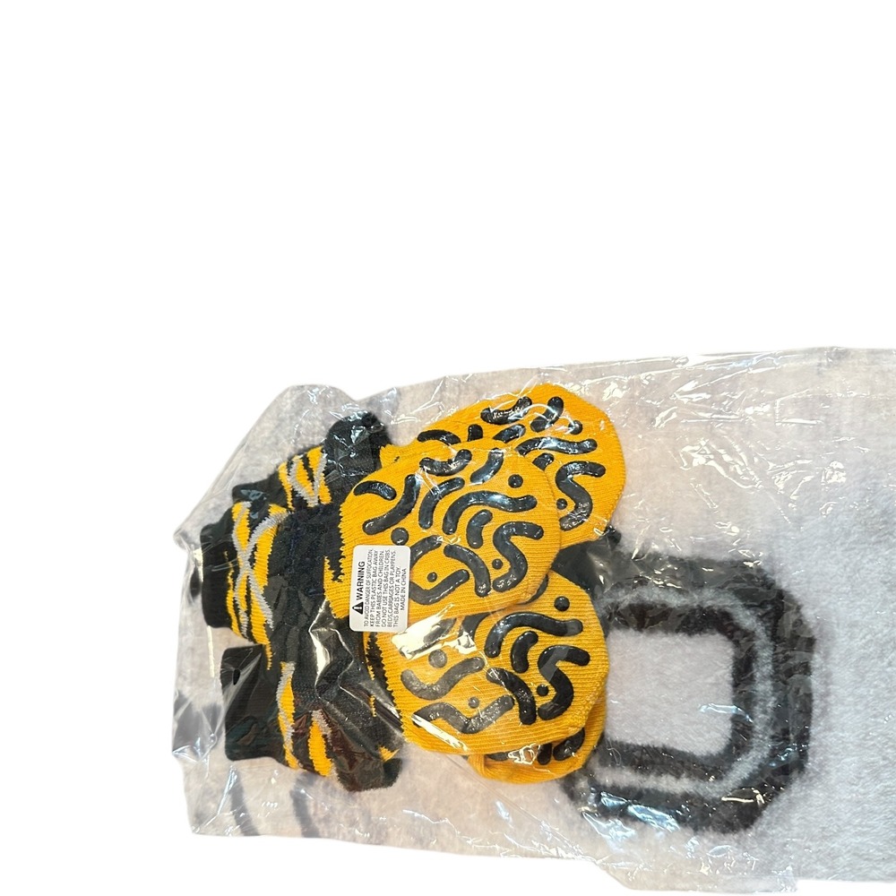 Set‎ of 4 Dog Booties Small Yellow Black Tiger Print Non-Slip Paw Shoes